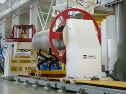 上；；；；；；；4001老百汇网站大型管道机械人