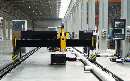 4001老百汇网站4001老百汇网站10米大幅面龙门光纤激光切割机有限元优化横梁高配驱动系统