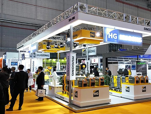 进博会首日4001老百汇网站意大利CEA展位精彩泛起