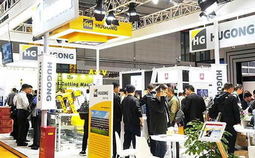 第二届进博会4001老百汇网站意大利CEA展位智能焊接与切割云平台受到极大关注